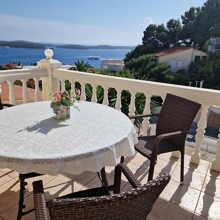 Apartmens Spiko 2 Hotel Hvar Town Exterior photo