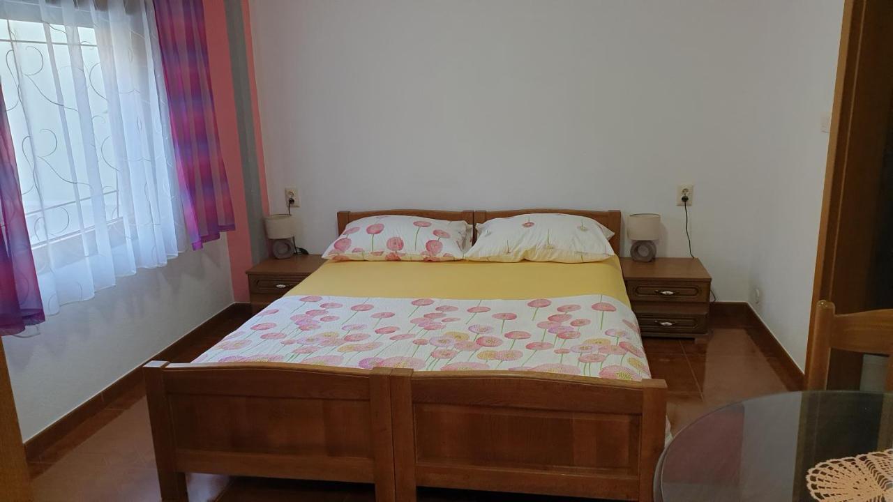 Apartmens Spiko 2 Hotel Hvar Town Exterior photo