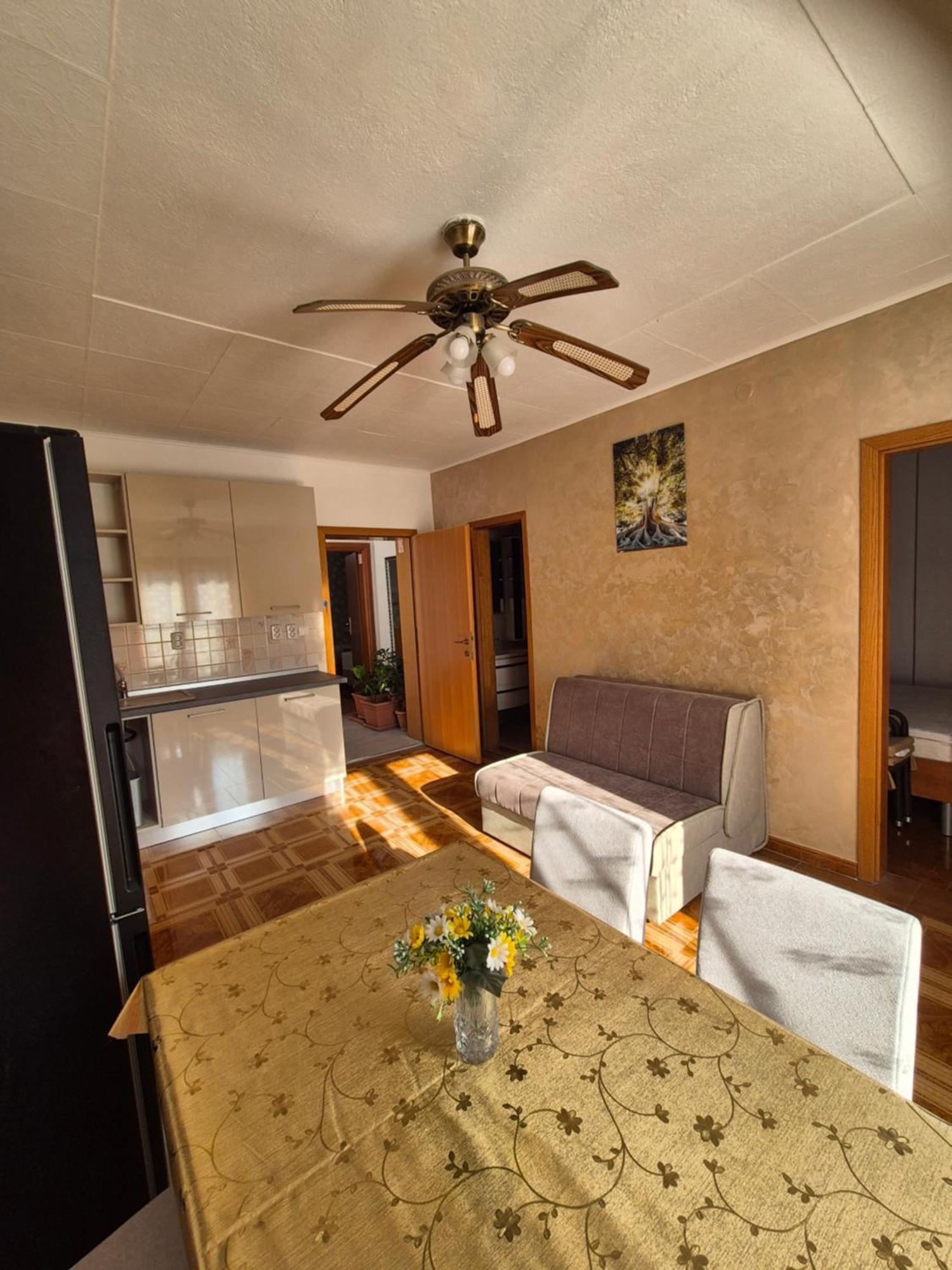 Apartmens Spiko 2 Hotel Hvar Town Exterior photo
